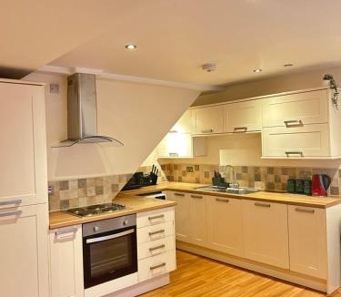 Gravesend Apartment | A Pleasant Place near Gravesend Central