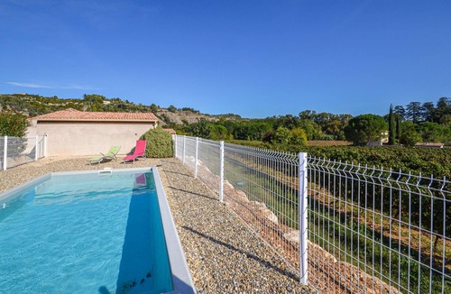 Saint-Ambroix House | A pleasant vacation home with great views of vineyards and estates.