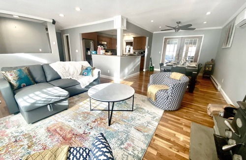 Woodbury House | A Premium Hudson Valley Retreat 60-75min from NYC