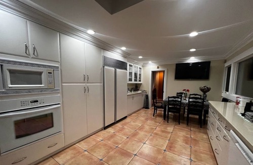 Whitchurch-Stouffville House | A Private house stunning view of nature with many free parking