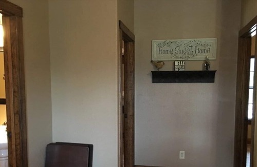 Rio Frio Cabin | A private Texas Hill Country cabin near the Frio, perfect for single families.
