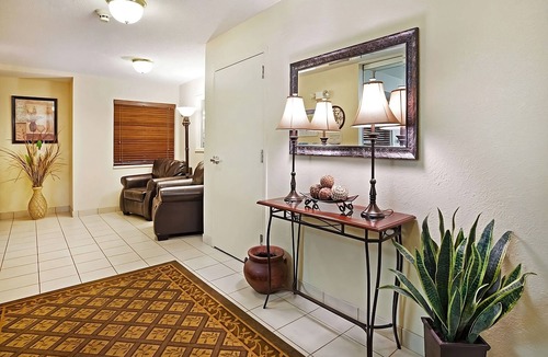 Ashley Oaks Hotel | A quick drive from McGhee Tyson Airport! Private Full Kitchen! Pets Allowed!