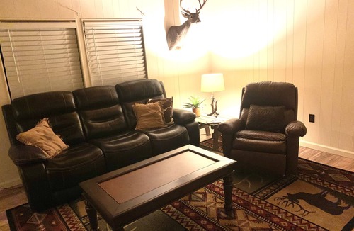 Dimmit County House | A quiet country retreat 8 miles from town.