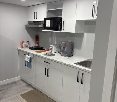 Fort Gary Apartment | A quiet cozy 1 Bedroom at Prairie Point