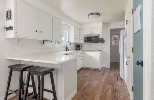 Springfield House | A quiet haven minutes away from highway access.