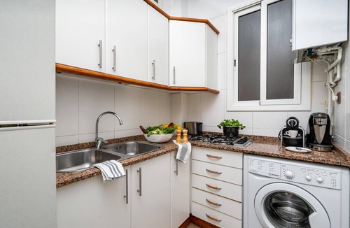 La Sagrada Familia Apartment | A rare find for those who like peace and quiet