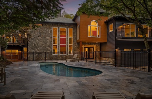 McCaysville Villa | A Rare Holiday Opening at Driftwood Rapids Villa!
