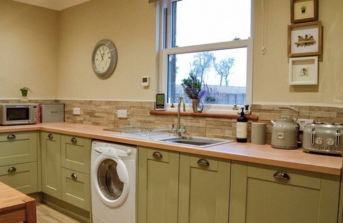 Alyth Cottage | A real gem of a cottage.