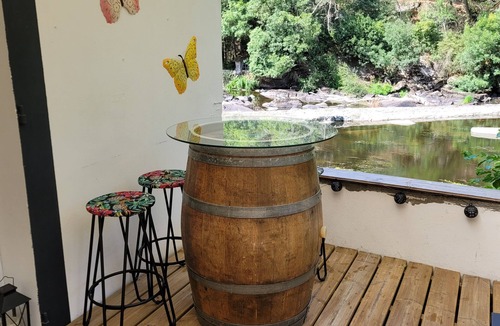 La Bruffiere House | A real waterside break at Le Petit Paradis