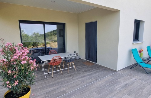 Saint-Julien-du-Serre Villa | A refined getaway in south Ardèche - comfort, elegance, unobstructed views