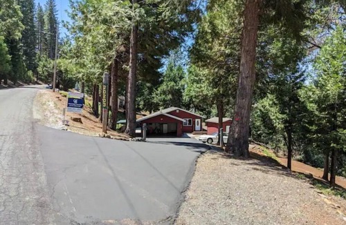 Croft House | A rejuvenating cabin in the woods