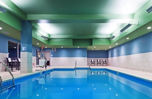 Chanute House | A Relaxing and Fun Escape! Perfect for Family