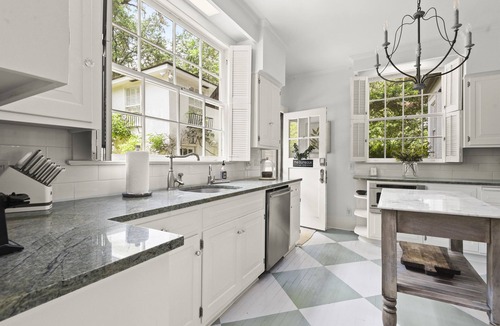 Highlands - Perkins House | A Restored Southern French Mansion Steps from LSU!