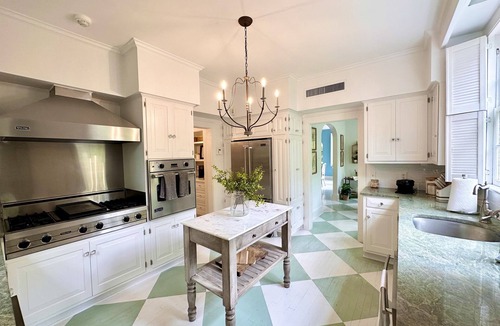 Highlands - Perkins House | A Restored Southern French Mansion Steps from LSU!