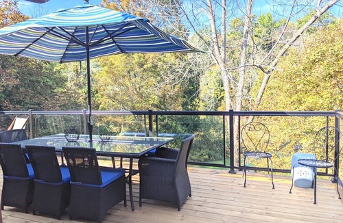 Brighton House | A Retreat Where City Meets Country! Prince Edward County Adjacent in Brighton