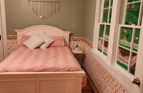 Midway House | A retro rejuvenation