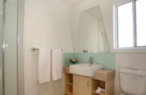 Aireys Inlet Apartment | A River Bed - Across The Road From The River.