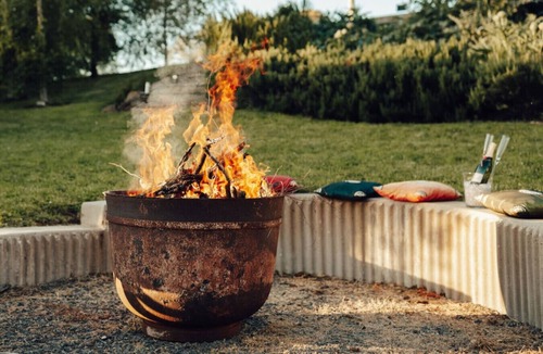 Bullarto South Cottage | A Romantic Escape in Nature’s Embrace