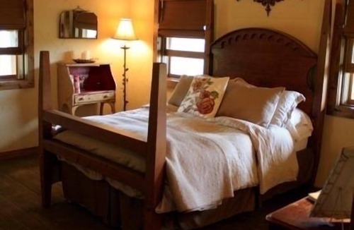 Ennis Other | A Romantic, Family And Pet Friendly Guest House.