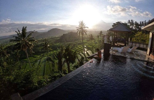 Ababi Villa | A Romantic Gateaway Villa With The Best View Of Bali