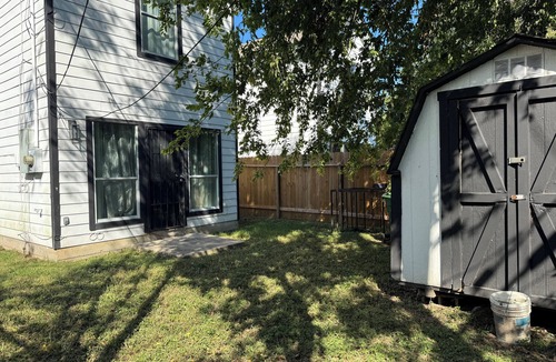 Southeast Houston House | A Room in an Amazing 4 bed house with AC in vibrant Houston
