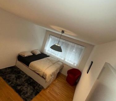 Wallisellen Apartment | A room in semi shared flat