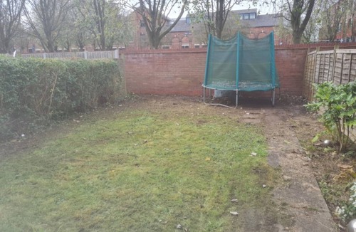 Wolverhampton House | A&S Properties (No guest fees)