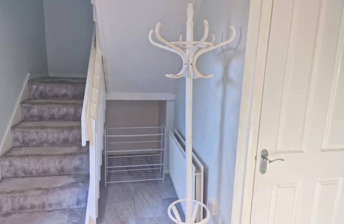 Wolverhampton House | A&S Properties (No guest fees)