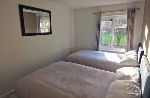 Wolverhampton House | A&S Properties (No guest fees)