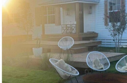 Round Top House | A Sanctuary of Stories!