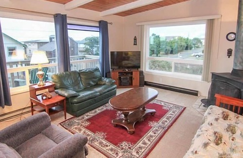 Roads End House | A Sea Breeze