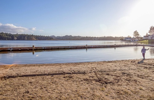 Roads End House | A Sea Breeze