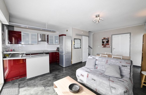 Saint-Cyprien Plage Villa | A seafront dream with garden and private parking.