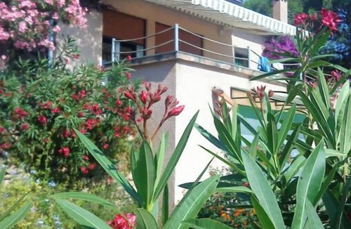 Belvedere-Campomoro House | A seaside interlude between nature and serenity