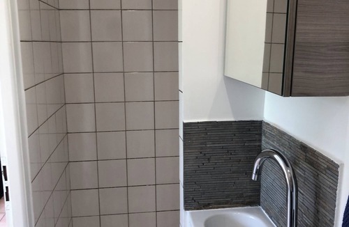 Chatou House | A self-contained studio in a green setting