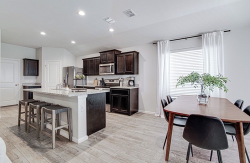 Fort Worth House | A Serene Oasis! 4-bedrooms!