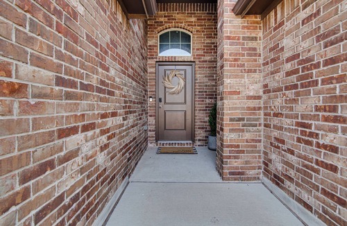 Fort Worth House | A Serene Oasis! 4-bedrooms!