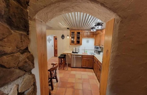 Rising Fawn Apartment | A Serene Retreat with Rustic Elegance within the Appalachians