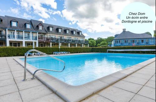 Argentat Apartment | *A setting between Dordogne and swimming pool*