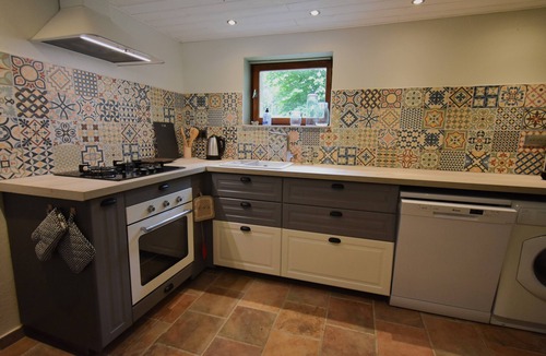 Masquieres Bed & Breakfast | A sheepfold for two with swimming pool in the woods