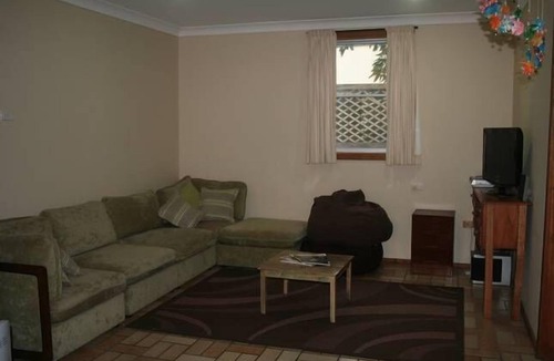 Currarong House | A short walk to the beach