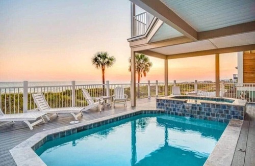 Panama City Beach House | “A Sight to Sea”. Beach-front home w/private pool