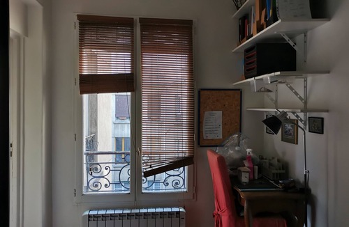 Porte-Saint-Martin Apartment | A single room in a fancy 100 sqm flat downtown Paris.n