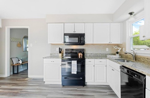 Chesterfield Villa | A Southside Retreat the whole family can enjoy!