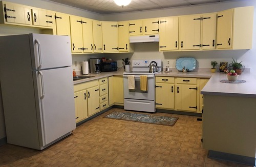 Burdett Apartment | A spacious, airy & comfortable two bedroom getaway rental located in the FLX