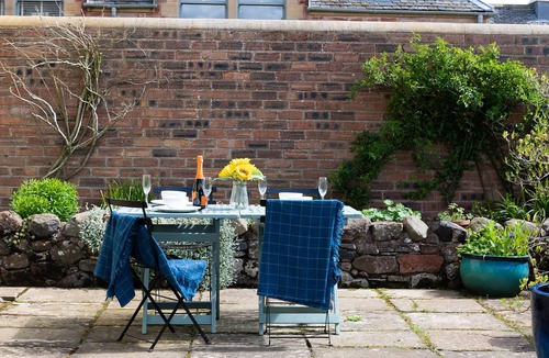 Greenlaw Cottage | A spacious and comfortable cottage