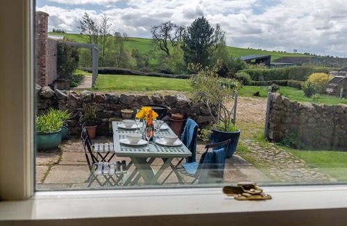 Greenlaw Cottage | A spacious and comfortable cottage