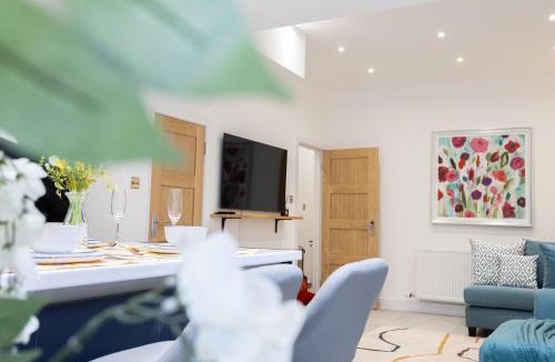 Borehamwood House | A spacious and modern 4Bedroom house