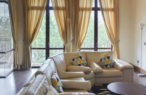 Ampang Apartment | A Spacious & Cozy 5BR Unit in Ampang FREE Parking