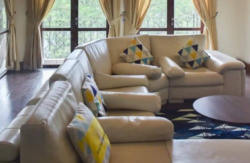 Ampang Apartment | A Spacious & Cozy 5BR Unit in Ampang, FREE Parking